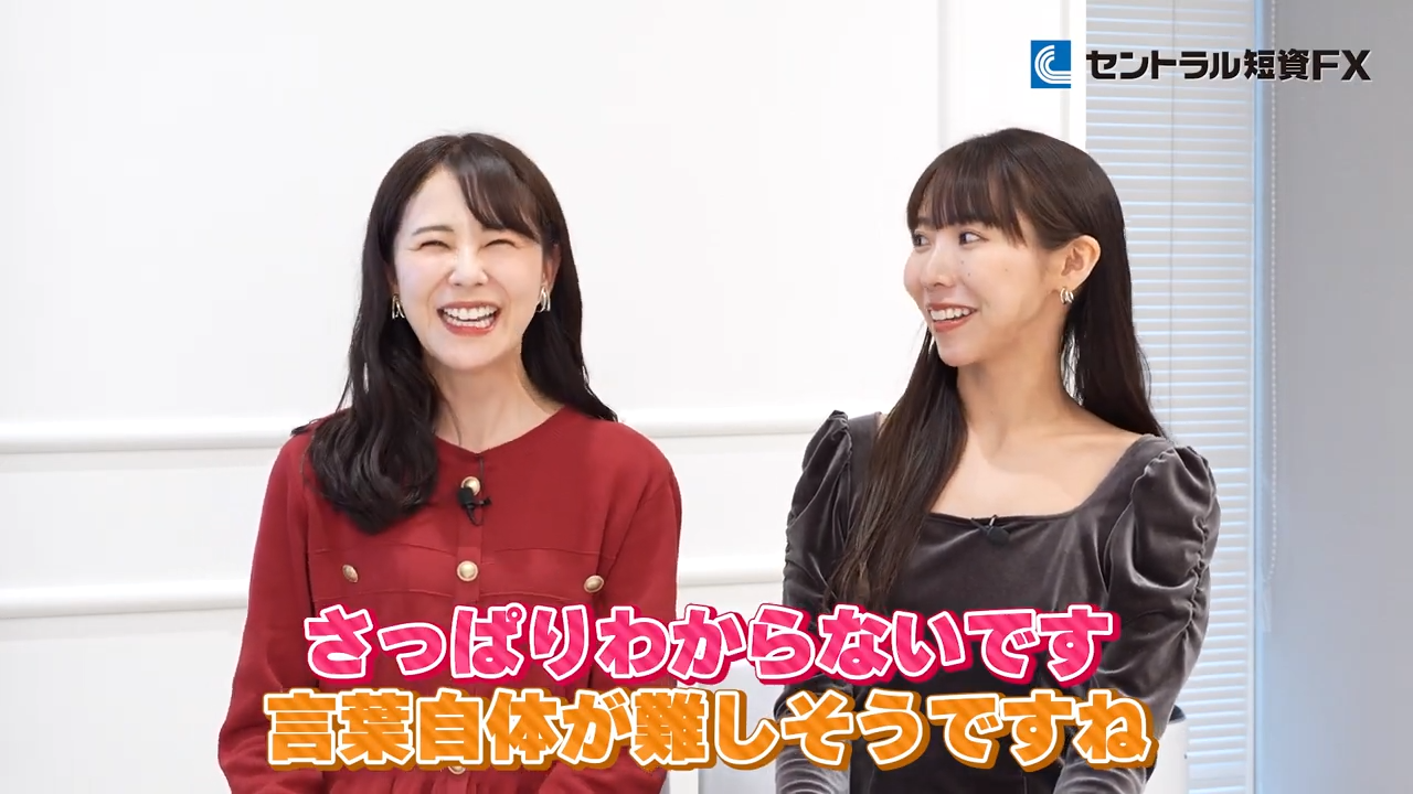 シリーズ最初期のりーまるさん（左）と山﨑マナミさん（右）
