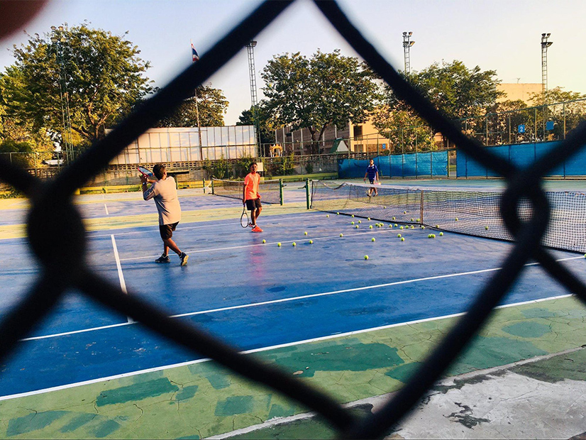 バンコクで修業中(@lukehide)さん愛用のテニス場